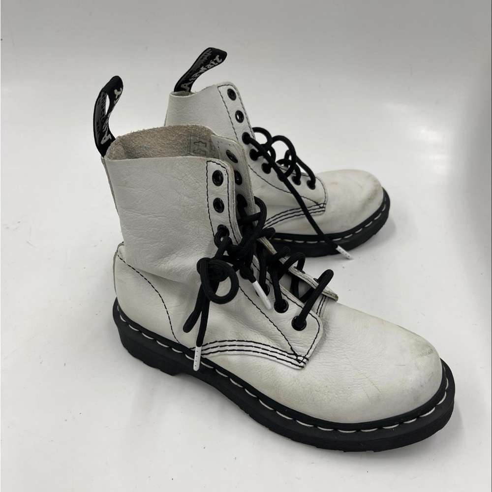 Dr. Martens 1460 White Leather Combat Boots 6 Lace Up Grunge Punk - Picture 2 of 7
